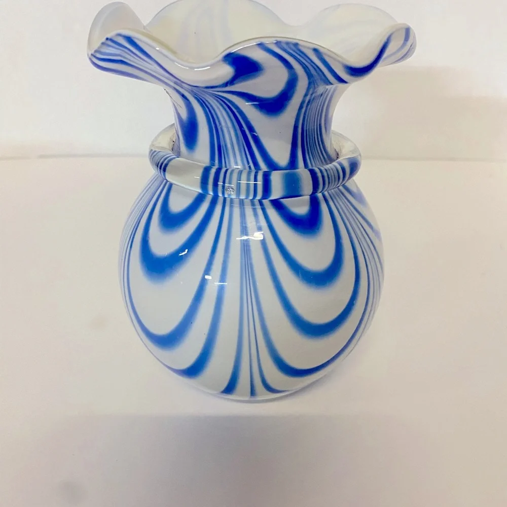 Vintage Murano Style Art Glass Vase Blue & White Swirl Rim Vase Ruffled Edge - Picture 3 of 9